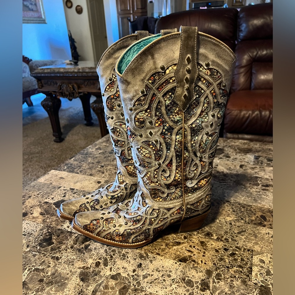 Women’s Corral Boots Size 9